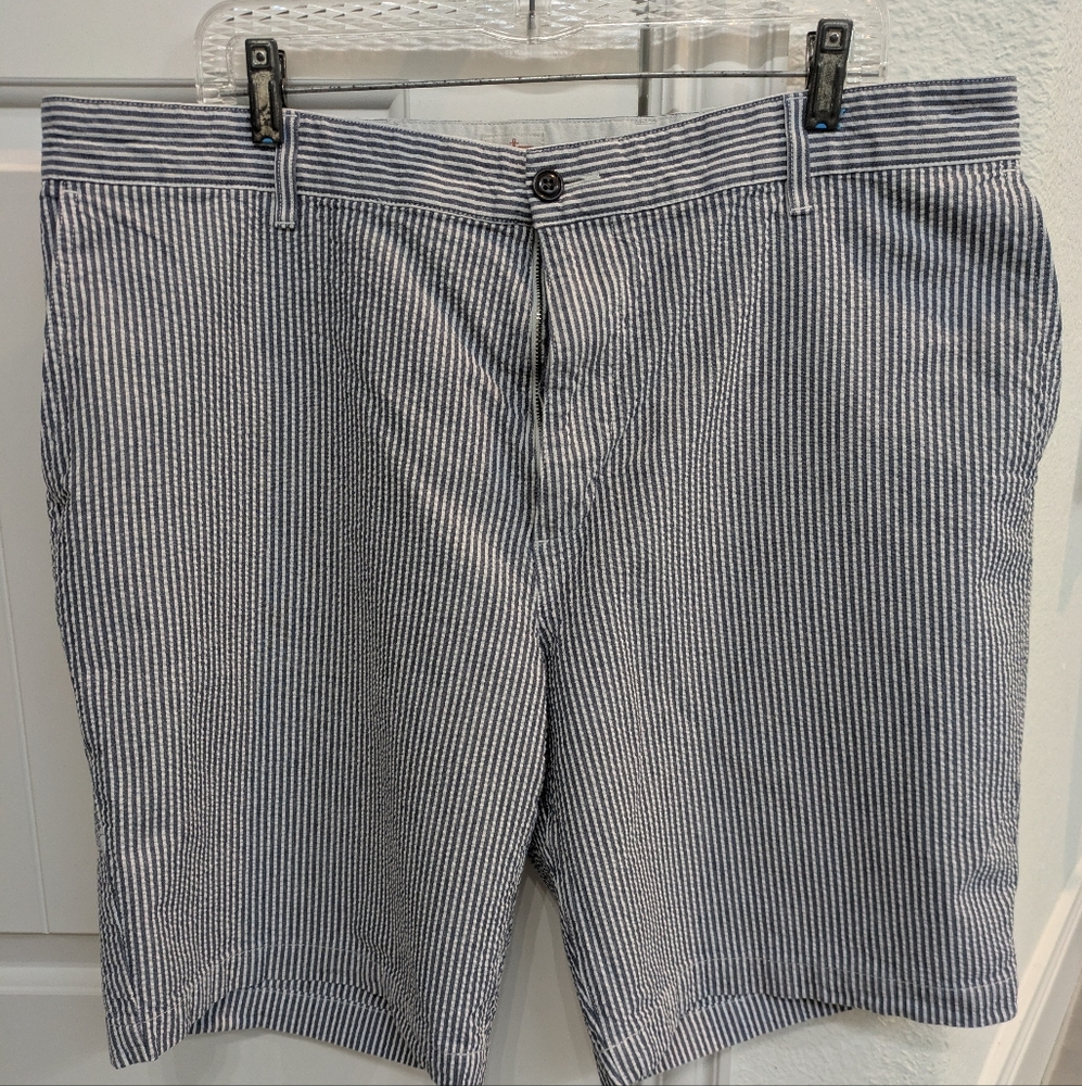 Men's Dockers Striped Seersucker Shorts - Blue and White